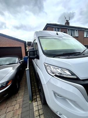 2023 Auto-Trail Expedition 67 — photo 36 of 63