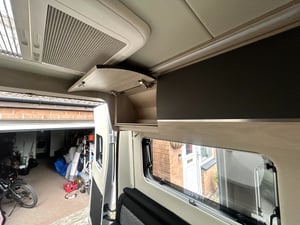 2023 Auto-Trail Expedition 67 — photo 39 of 63