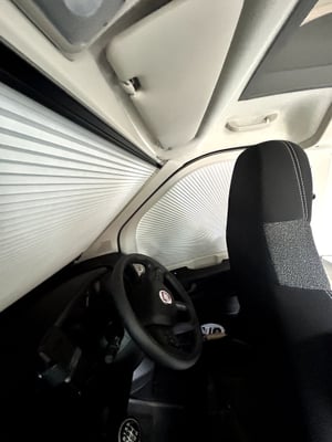 2023 Auto-Trail Expedition 67 — photo 40 of 63