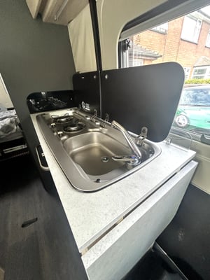 2023 Auto-Trail Expedition 67 — photo 51 of 63