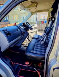 2005 Volkswagen Campervan - Image 4
