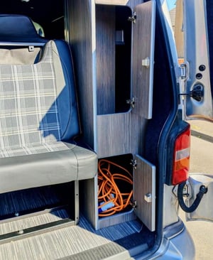 2005 Volkswagen Campervan — photo 7 of 13