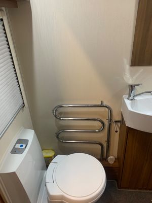 2016 Elddis Affinity 554 — photo 7 of 26
