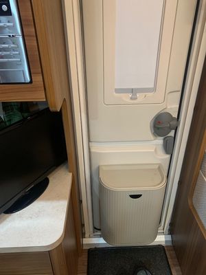 2016 Elddis Affinity 554 — photo 15 of 26