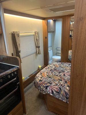 2016 Elddis Affinity 554 — photo 17 of 26