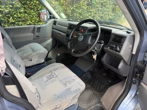 2004 Volkswagen Autosleeper Trident LE — photo 4 of 10