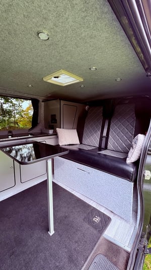 2013 Vauxhall Vivaro — photo 10 of 14