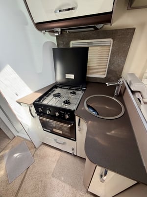 2025 Burstner Lyseo Harmony — photo 4 of 23