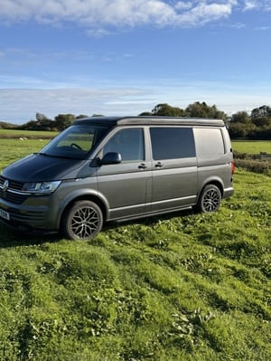 2021 Volkswagen T6.1 Campervan — photo 8 of 15