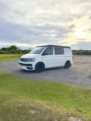 2018 Volkswagen Transporter — photo 4 of 13