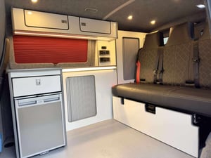 2018 Volkswagen Transporter — photo 7 of 13