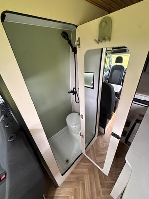 2021 Volkswagen Crafter CR35 Trendline — photo 24 of 30