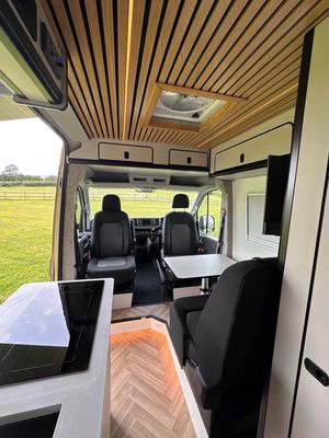 2021 Volkswagen Crafter CR35 Trendline — photo 26 of 30