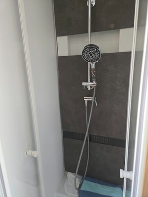 2021 Adria Matrix 670 DC Plus — photo 17 of 22