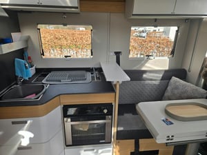 2021 Adria Matrix 670 DC Plus — photo 18 of 22