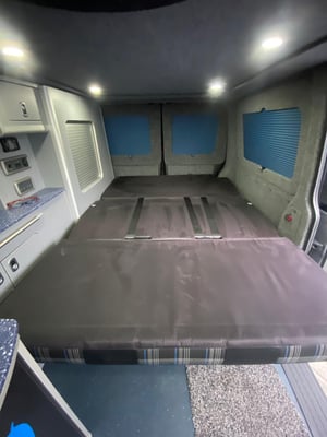 2023 Volkswagen Transporter T6.1  — photo 17 of 52