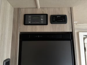 2020 Auto-Trail F-Line F60 — photo 4 of 22