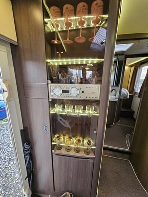 2013 Burstner grand panorama — photo 15 of 17