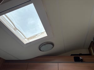 Weinsberg Carahome 700 DG — photo 27 of 63