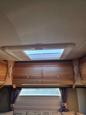 2005 Auto-Trail Frontier Scout — photo 21 of 30