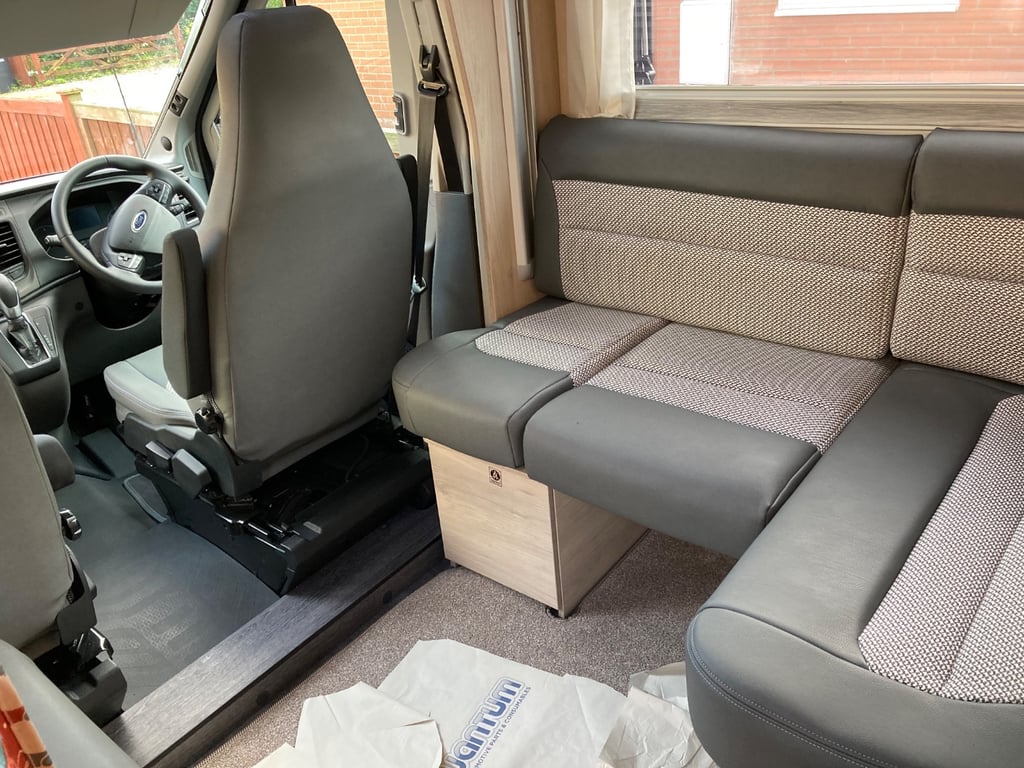 2023 Ford F70 Autotrail - Image 1