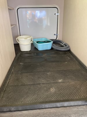 2023 Ford F70 Autotrail — photo 4 of 5