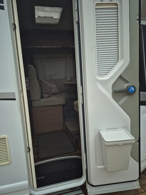 2016 Knaus Sky Ti Silver Meg 700 — photo 11 of 65