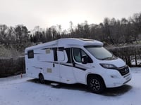 2016 Knaus Sky Ti Silver Meg 700 - Image 2
