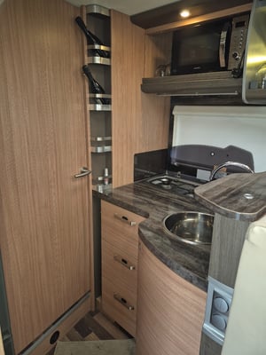 2016 Knaus Sky Ti Silver Meg 700 — photo 20 of 65