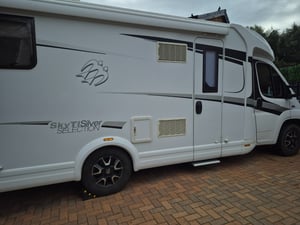 2016 Knaus Sky Ti Silver Meg 700 — photo 25 of 65