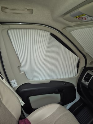 2016 Knaus Sky Ti Silver Meg 700 — photo 33 of 65