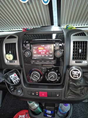 2016 Knaus Sky Ti Silver Meg 700 — photo 35 of 65