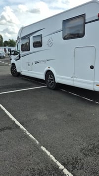 2016 Knaus Sky Ti Silver Meg 700 - Video 2