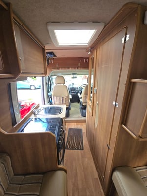 2013 IH Motorhomes Fiat Ducato TIO R IH TIO R - 2 Berth, 2.3l diesel — photo 15 of 30