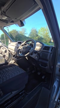 2023 Renault Master Custom Professional Conversion - Video
