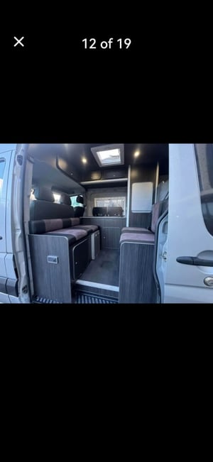 2012 Volkswagen Crafter — photo 4 of 11