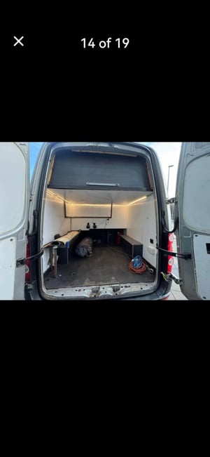 2012 Volkswagen Crafter — photo 7 of 11