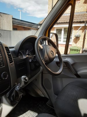 2018 Mercedes-Benz Sprinter — photo 19 of 24
