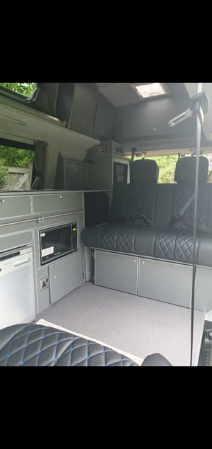 2020 Volkswagen Transporter T6.1 — photo 23 of 27