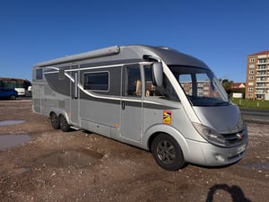 2015 Burstner Elegance i810g i 810 g — photo 4 of 34