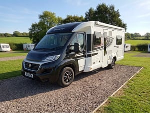 2021 Swift Kon-Tiki Sport 560 — photo 3 of 32