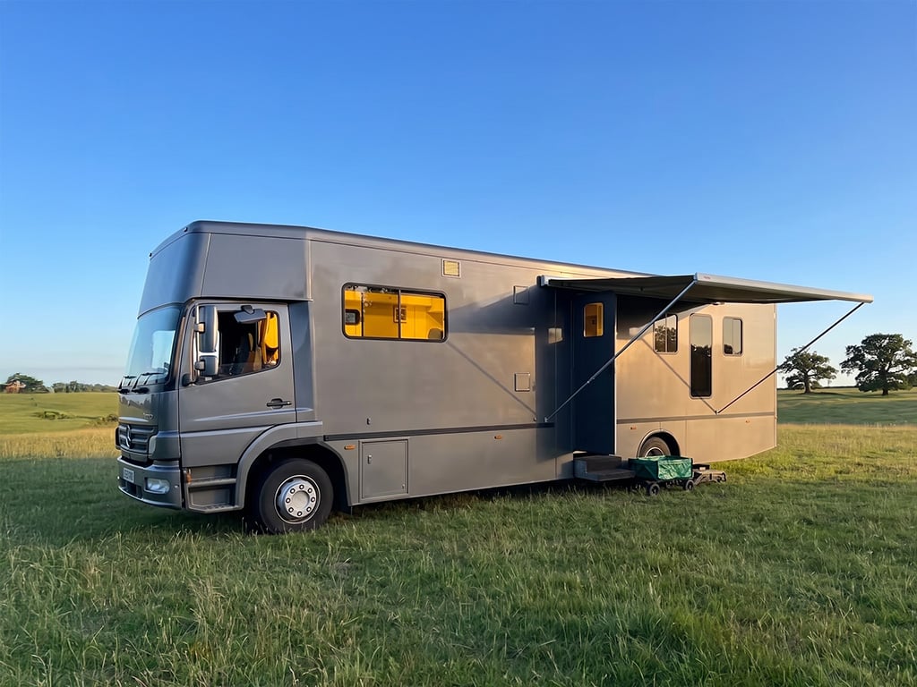 2006 Mercedes Atego Coachbuilt Motorhome - Image 1