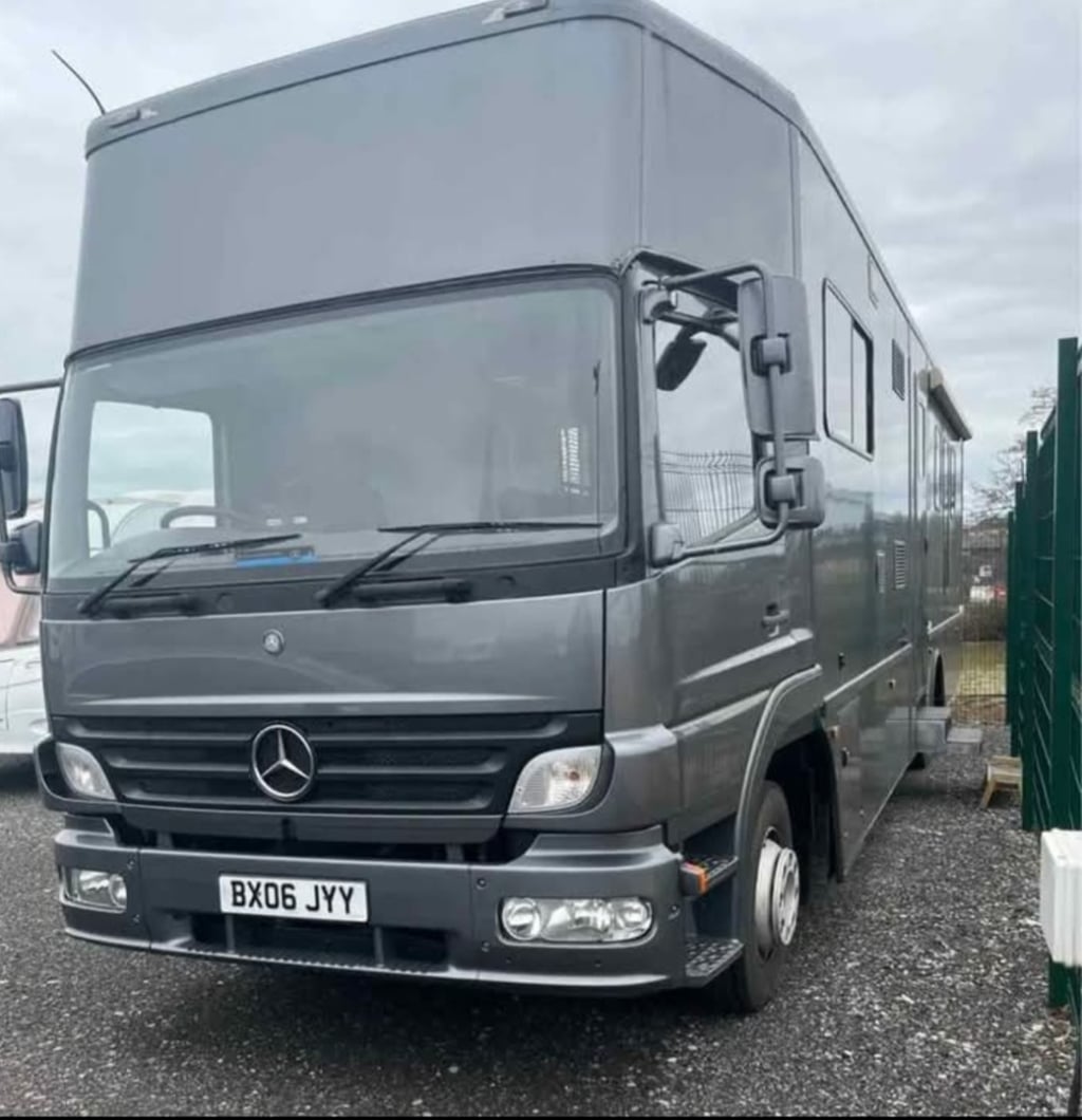 2006 Other Mercedes - Image 1