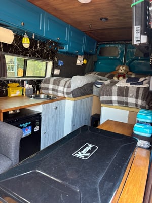 2014 Volkswagen Crafter Conversion — photo 7 of 12
