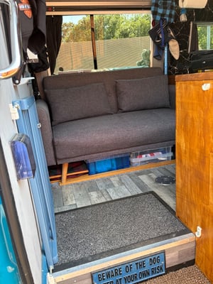 2014 Volkswagen Crafter Conversion — photo 8 of 12