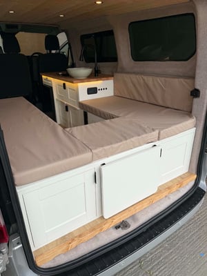 2020 Ford Transit Custom Camper — photo 3 of 14