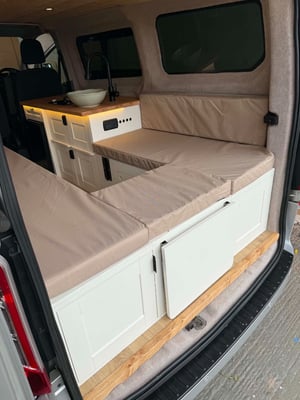 2020 Ford Transit Custom Camper — photo 5 of 14