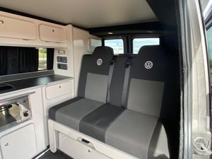 2019 Volkswagen Camper King — photo 8 of 15