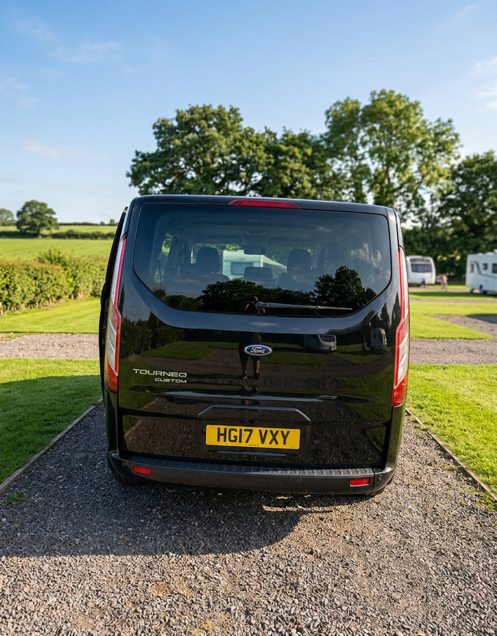 2017 Ford Tourneo Custom - Image 1