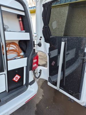 2016 Volkswagen T6 Campervan — photo 9 of 23